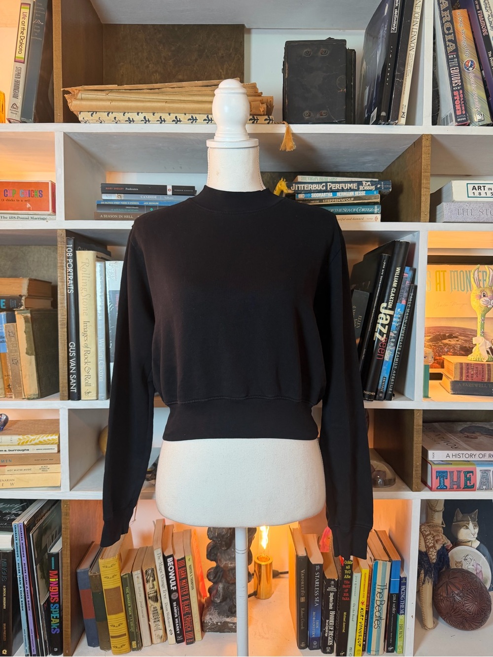 Black Cropped Crewneck Sweatshirt - Women
